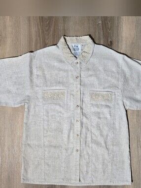 Vintage Linen Button-Down Shirt w Lace Trim
